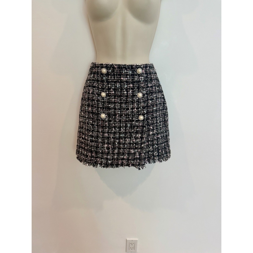Majorelle Tweed Mini Skirt Sz S Black Pearl Buttons Fringe Revolve Cocktail - Picture 2 of 10